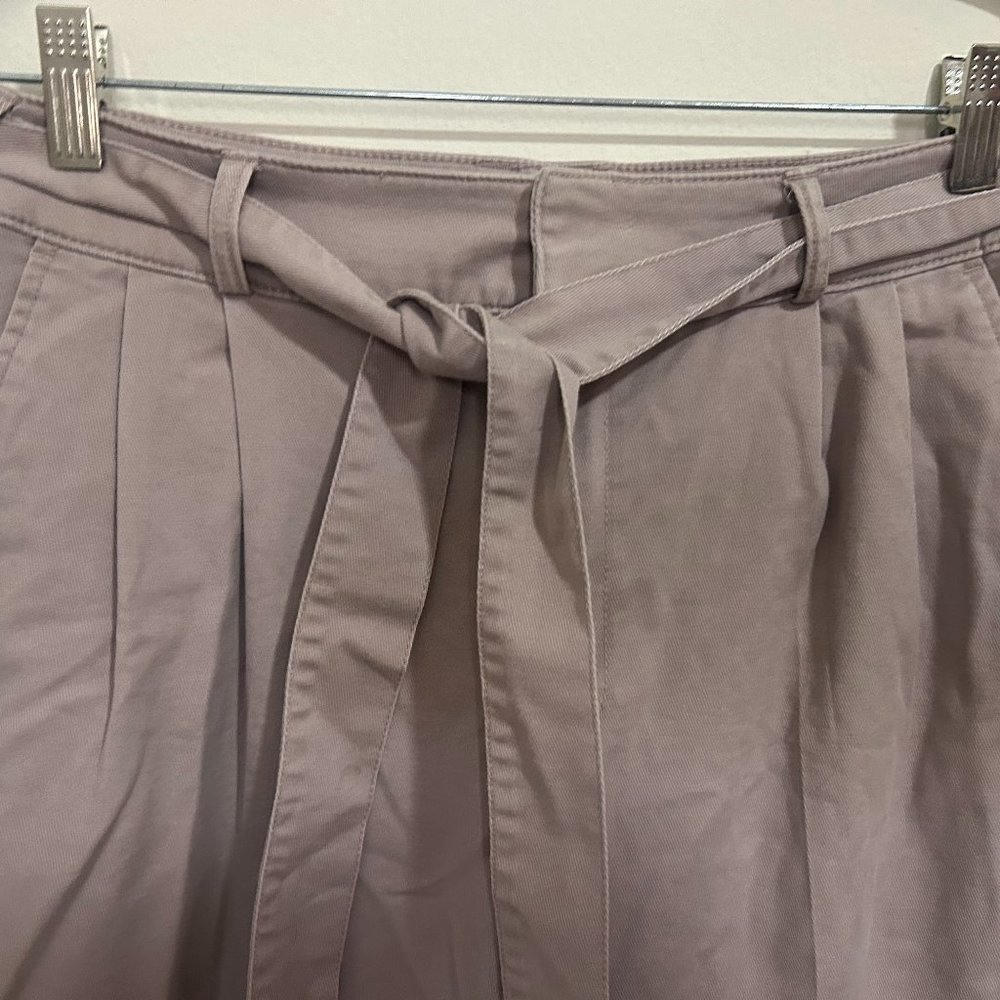 Abercrombie Women's High Waisted Tailored Pants, Size 28